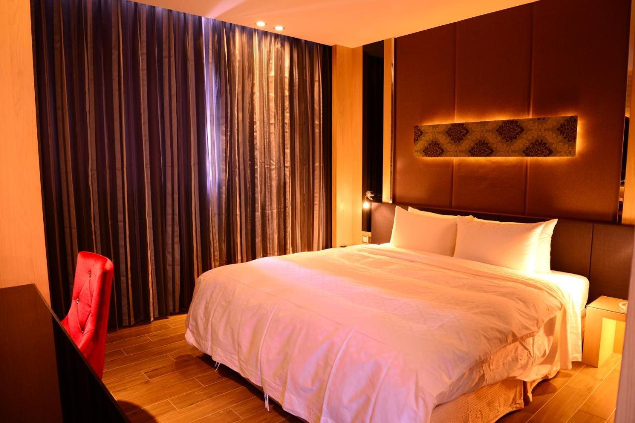 Yunlin Commerce Ryokan Tuku Eksteriør bilde